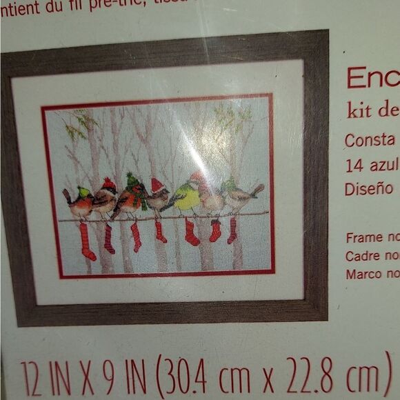 Christmas Counted Cross stitch kit  Winter Gathering  #70-08970 12" x 9" - Picture 3 of 5